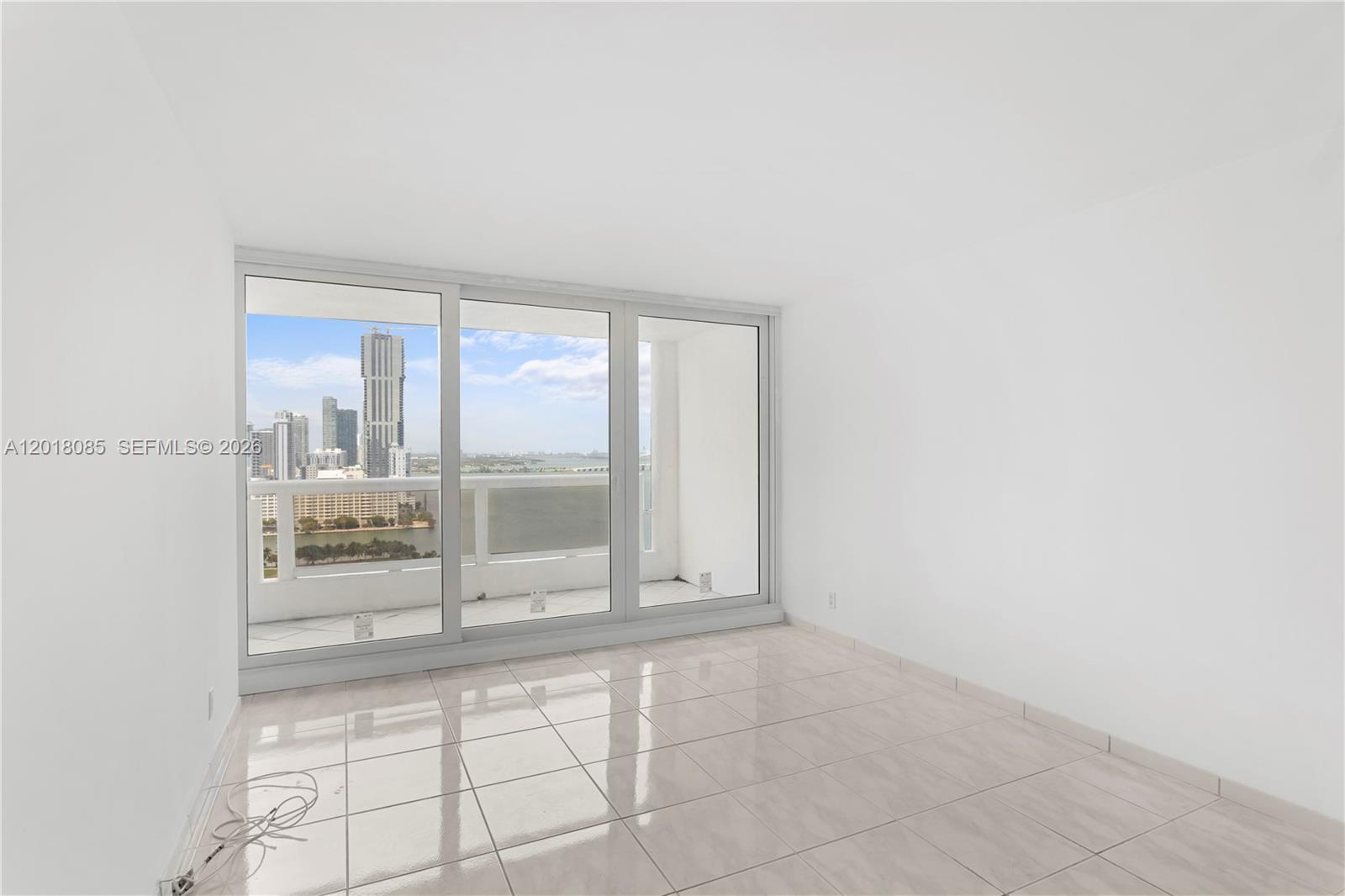 1717 NE Bayshore Dr # 2736 Unit: A-2736