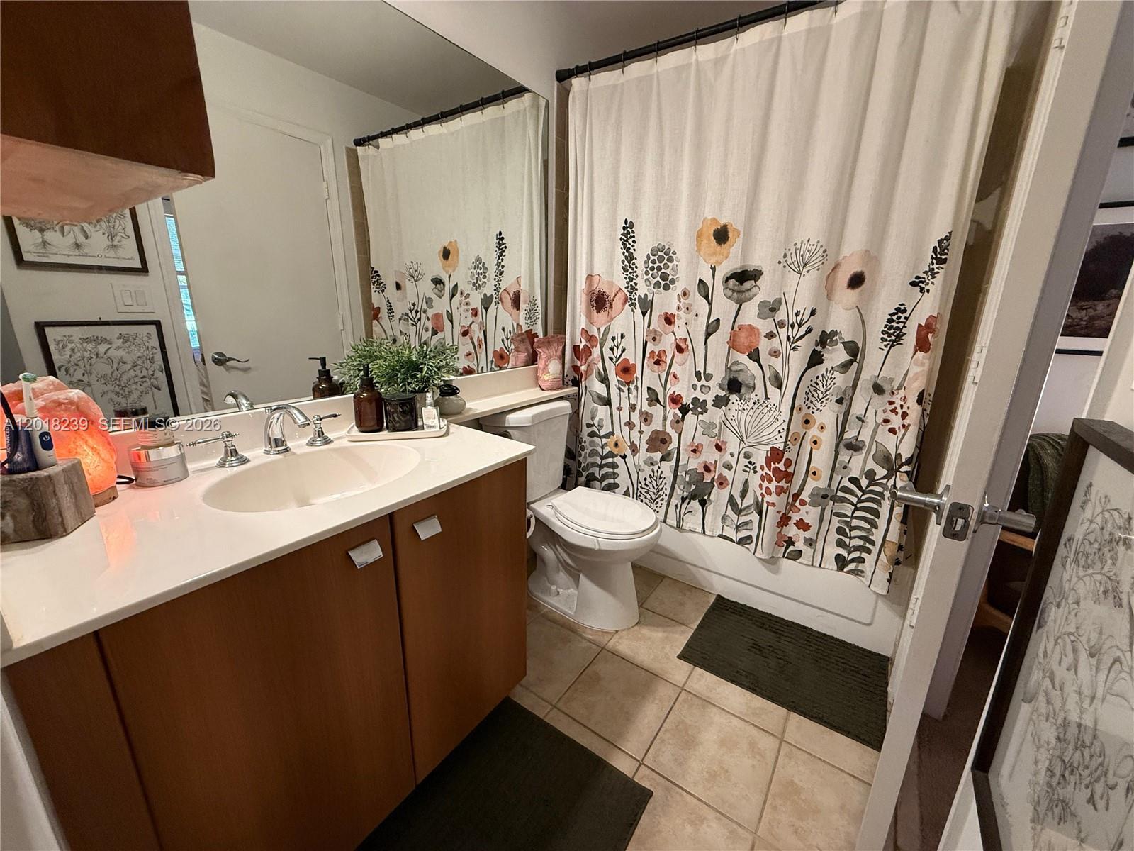 1125 Crystal Way Unit: N