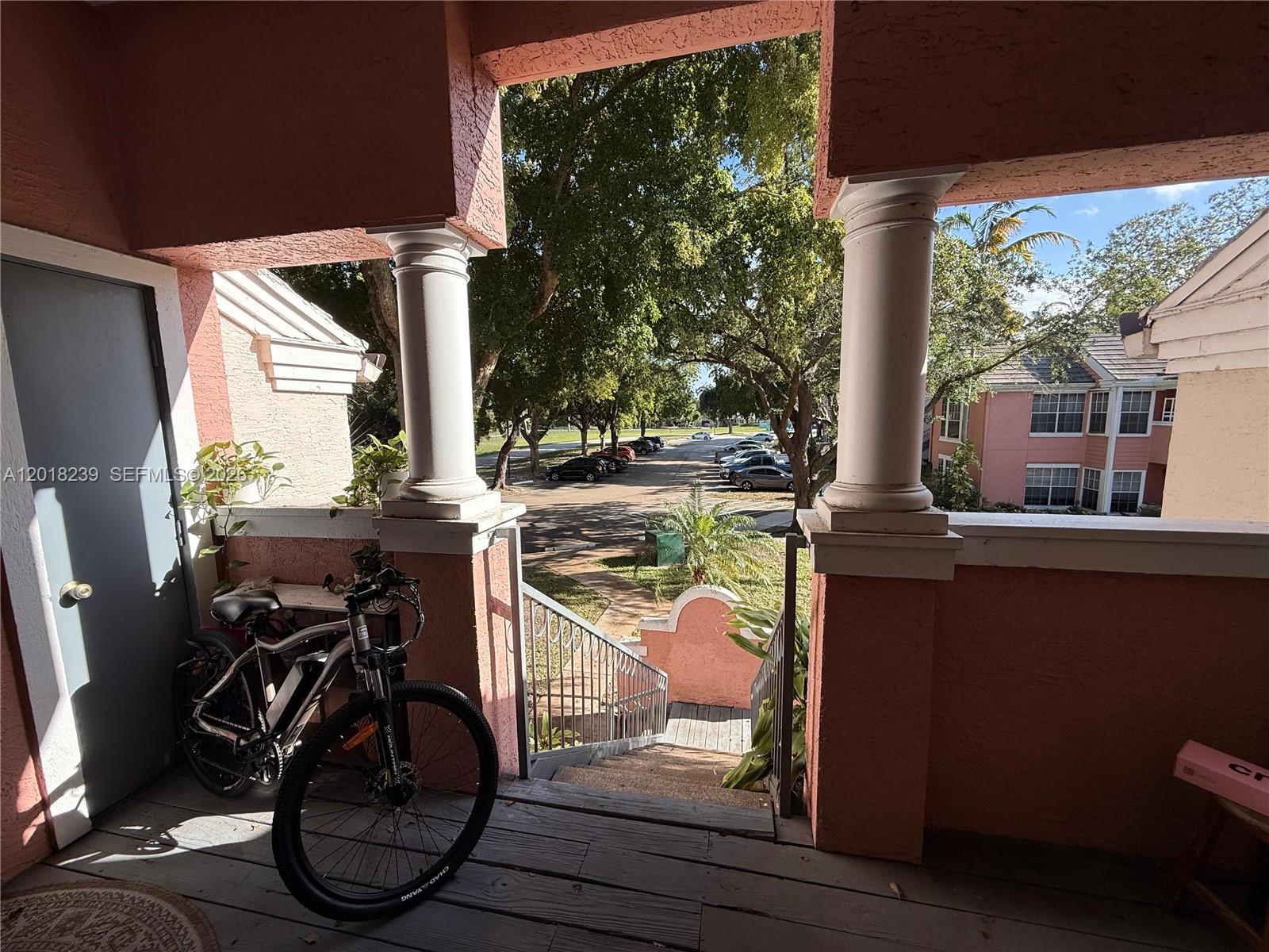 1125 Crystal Way Unit: N