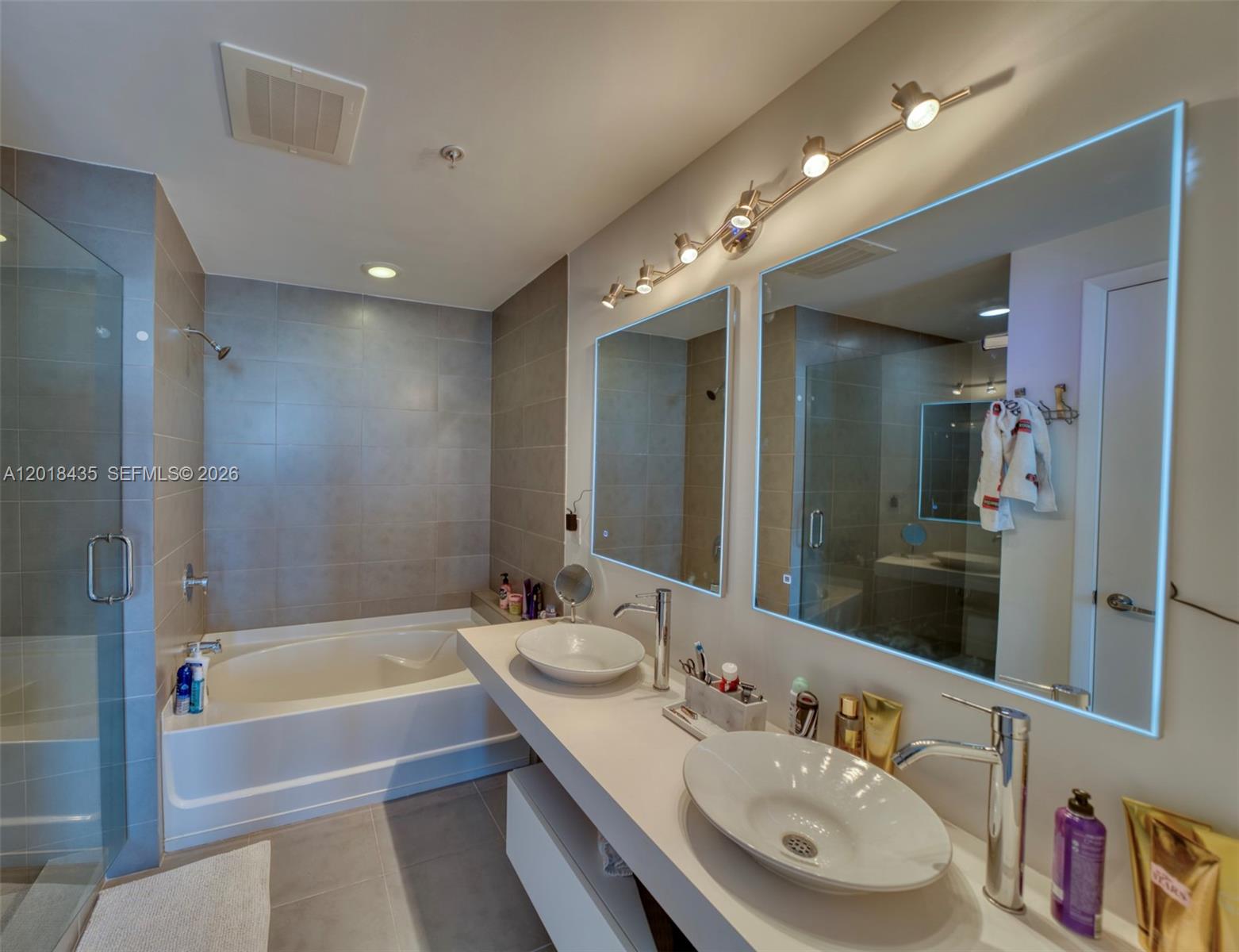 92 SW 3rd St # 5203