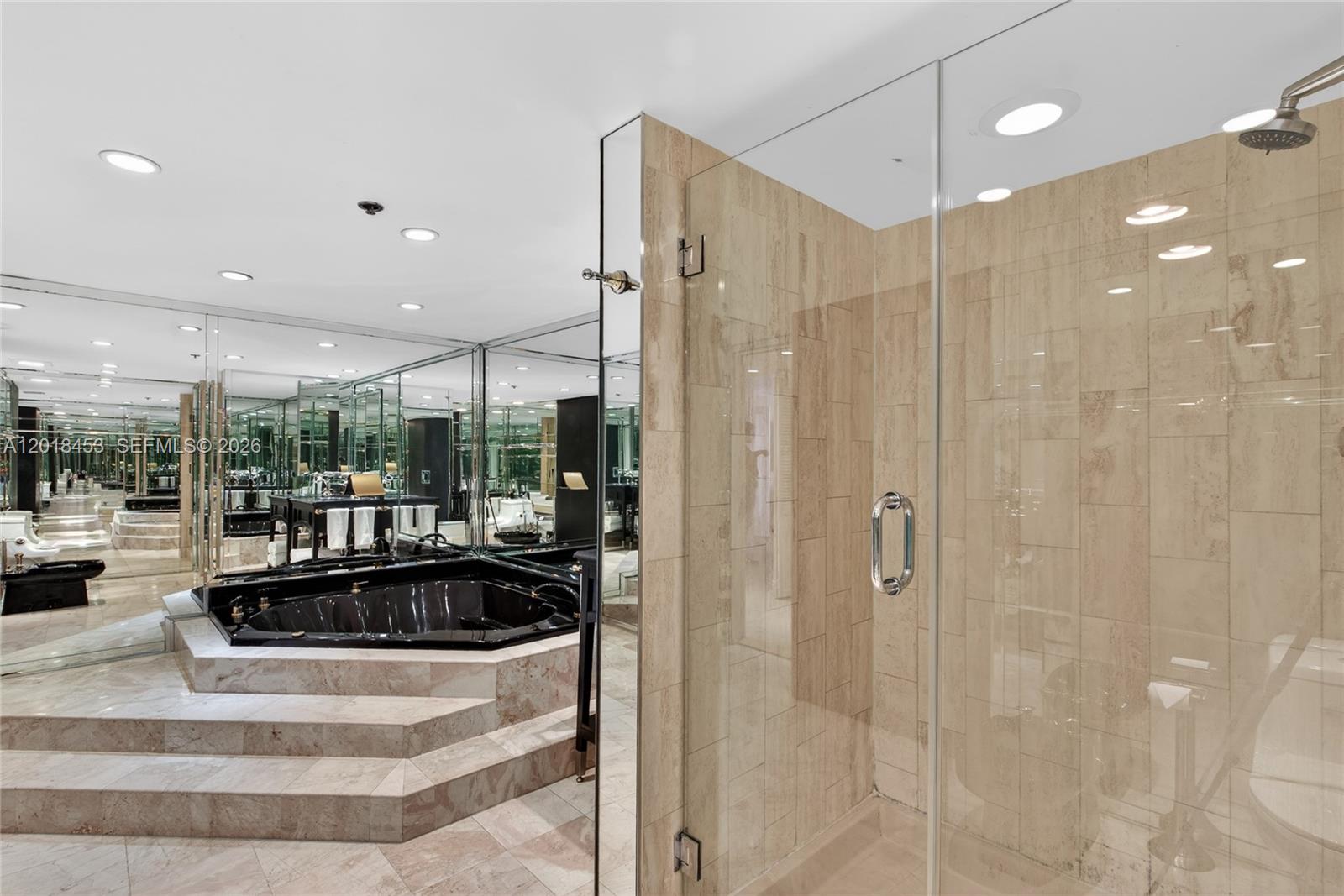1717 N Bayshore Dr # 3032 Unit: A-3032