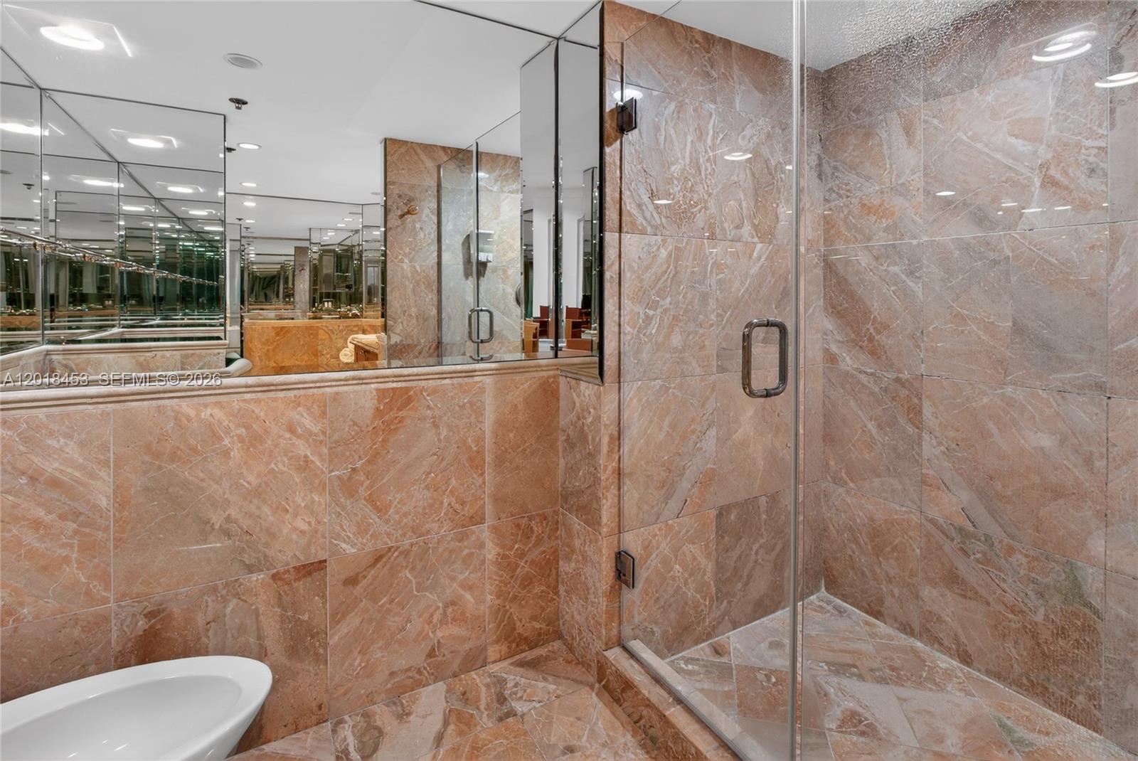 1717 N Bayshore Dr # 3032 Unit: A-3032