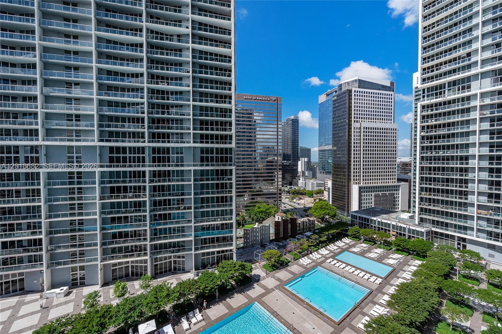 475 Brickell Ave # 2209