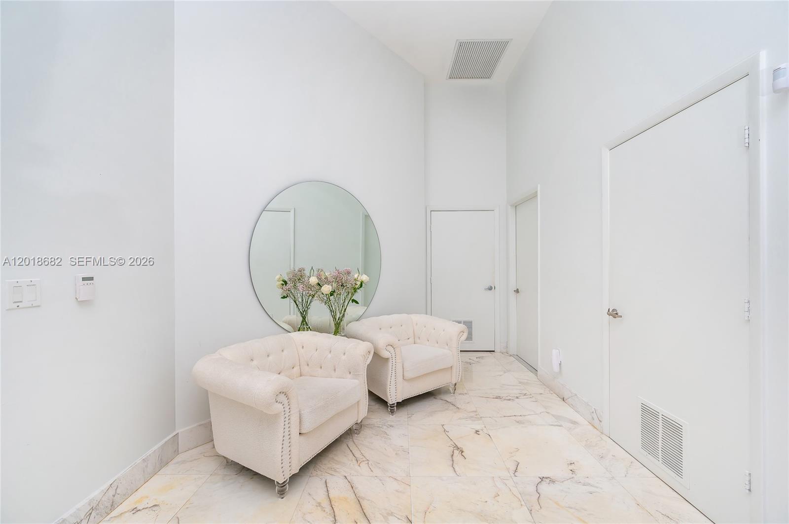 475 Brickell Ave # 2209