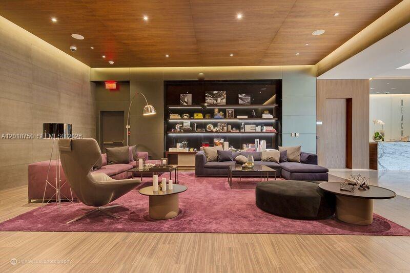68 SE 6th St # 2310
