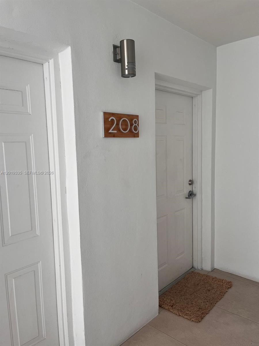 290 Sunrise Dr # 208