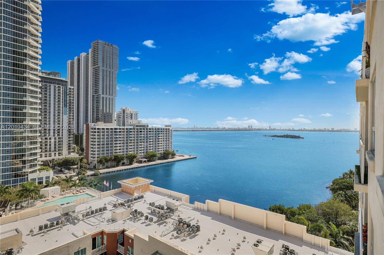 2000 N Bayshore Dr # 1503