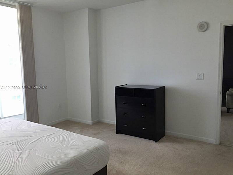 7900 Harbor Island Dr # 1010