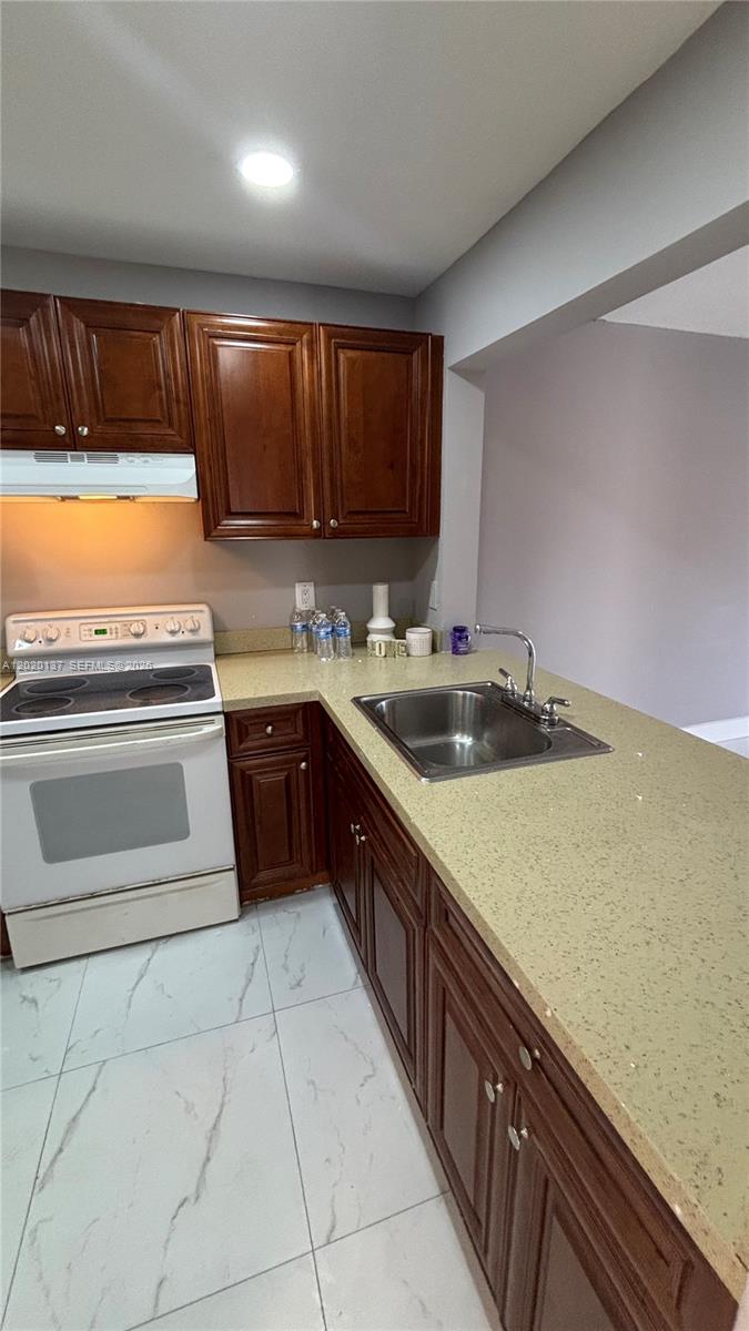 20825 NE 8th Ct # 19 Unit: 204-19