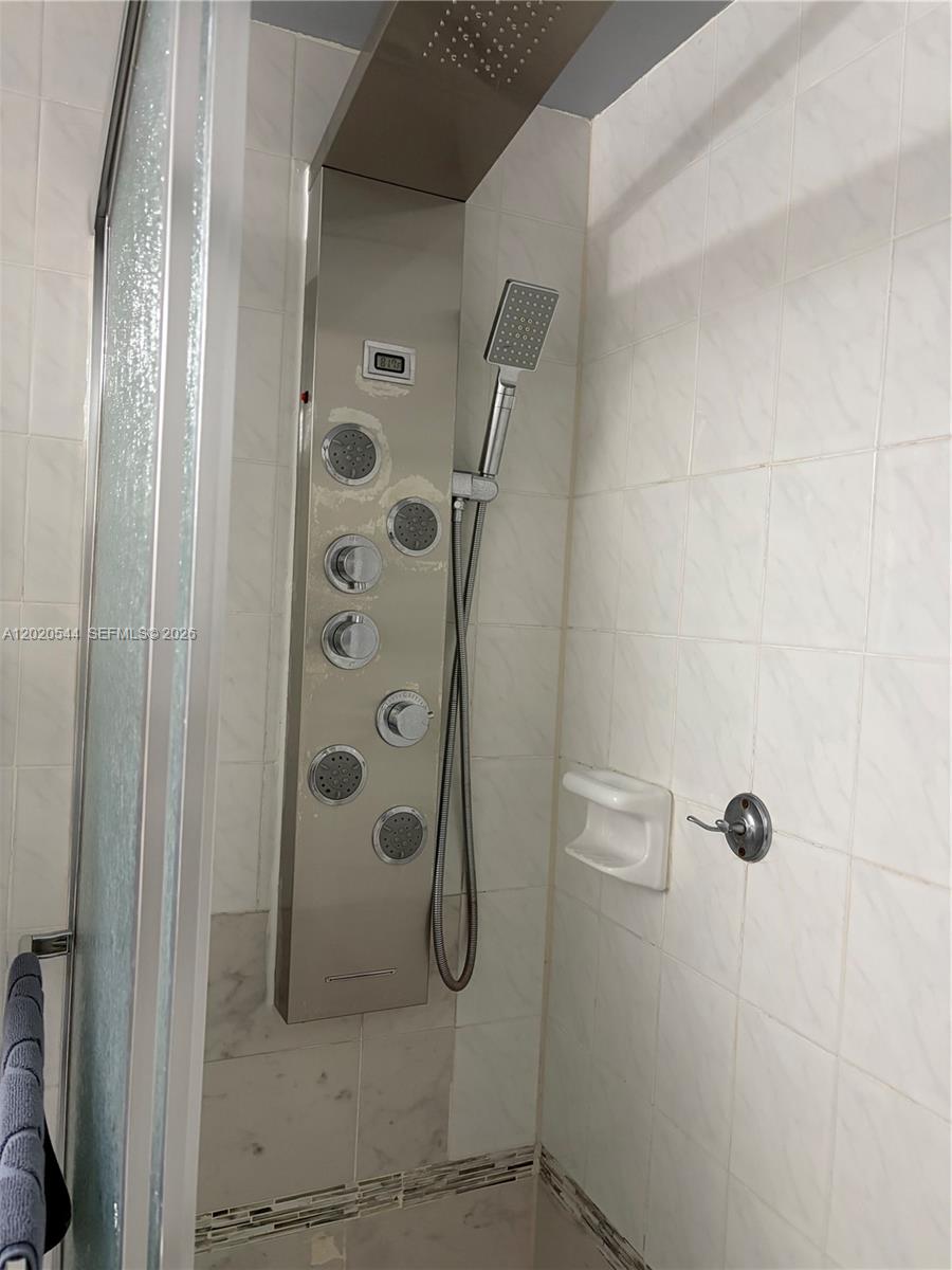 1913 S Ocean Dr # 427
