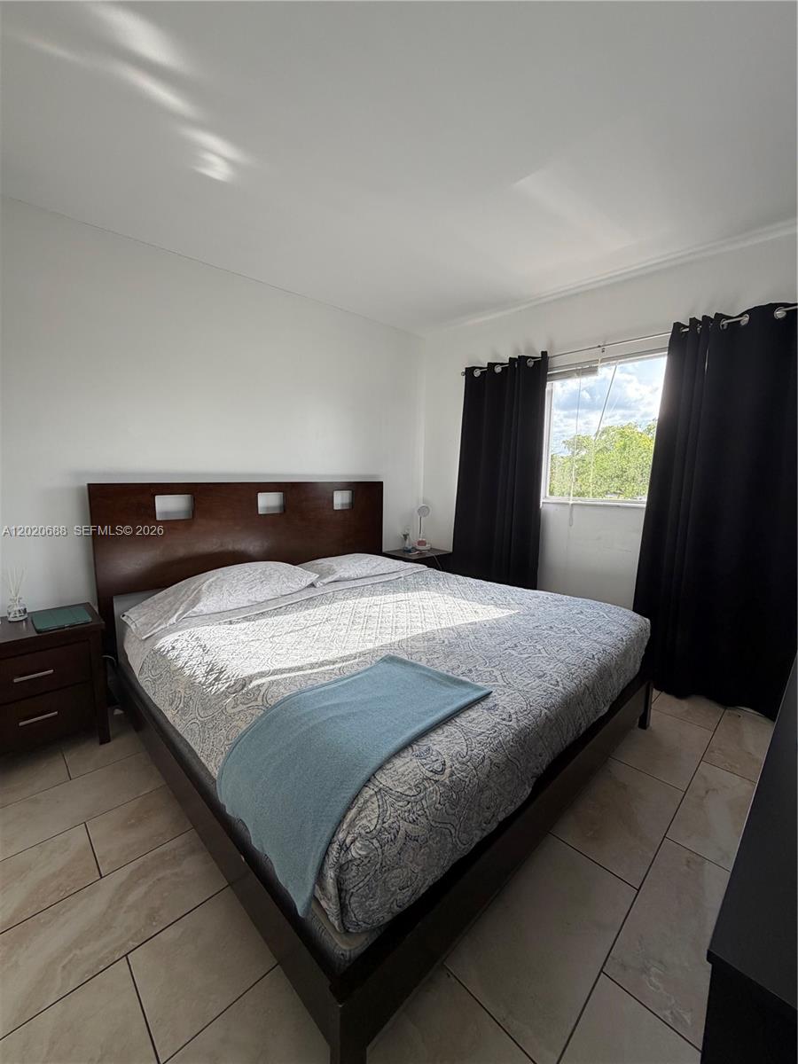 270 Layne Blvd # 215