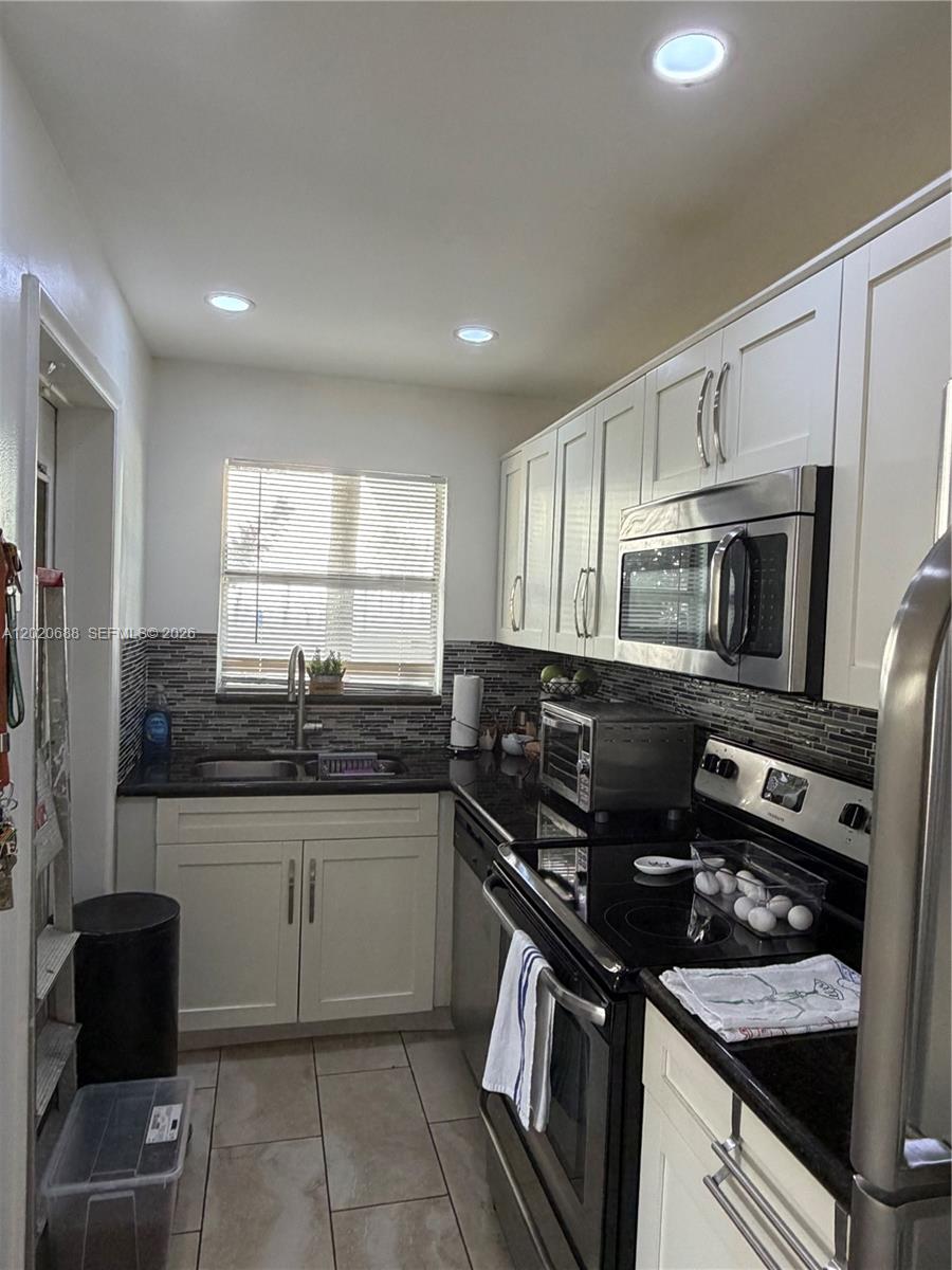 270 Layne Blvd # 215