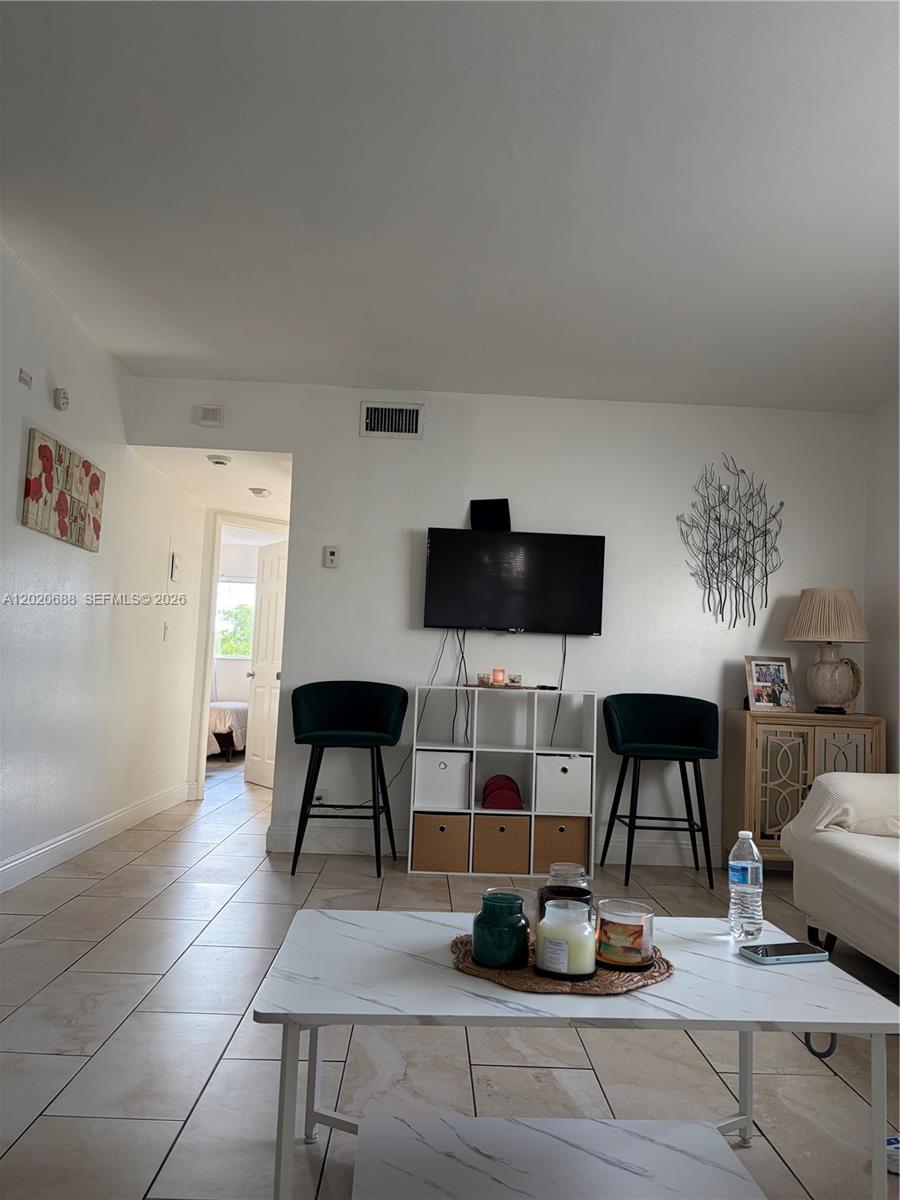 270 Layne Blvd # 215