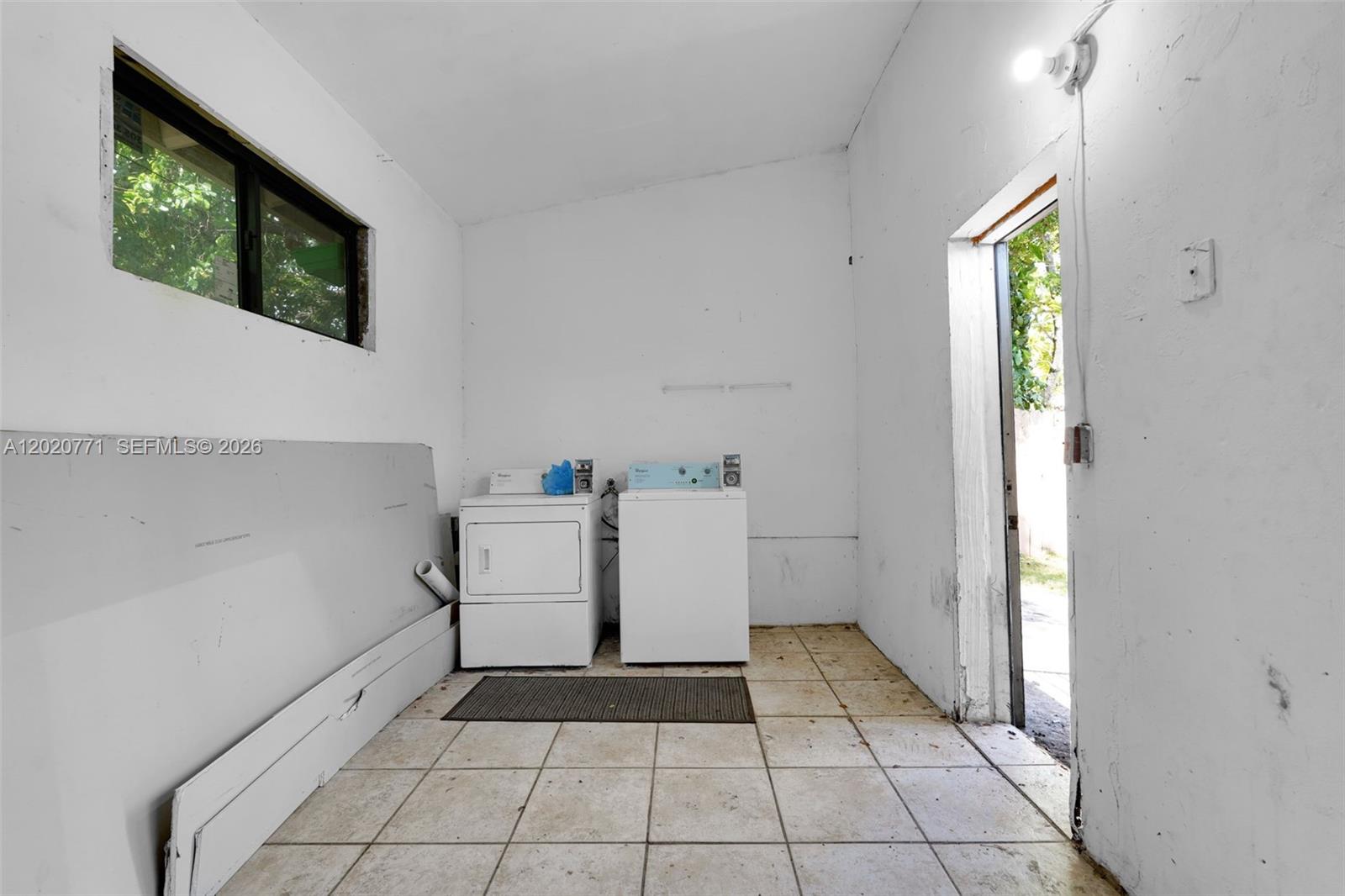 1918 NW 19th Ave