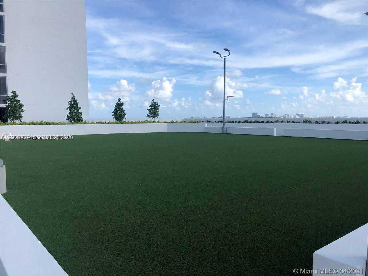 16385 Biscayne Blvd # 3019