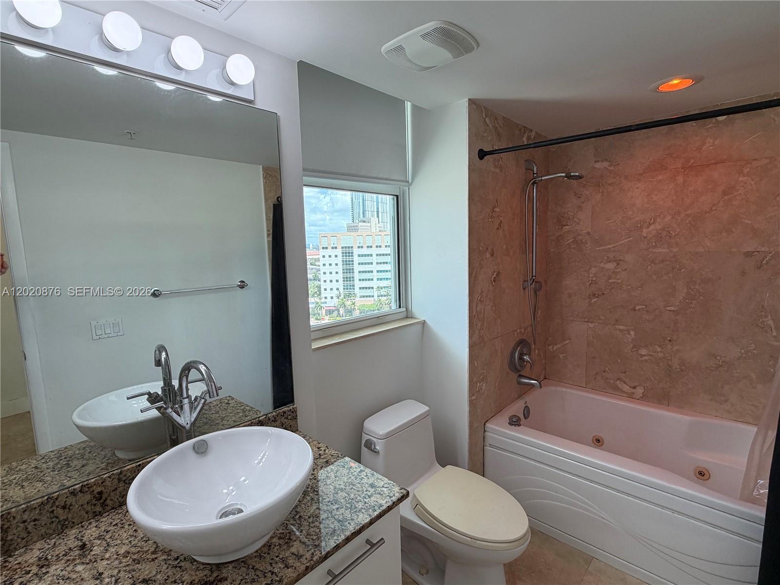 41 SE 5th St # 716
