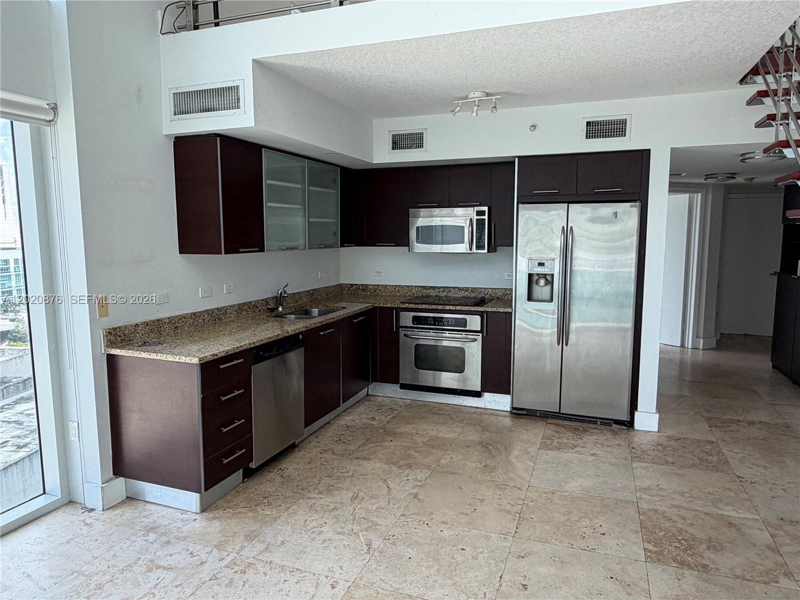 41 SE 5th St # 716