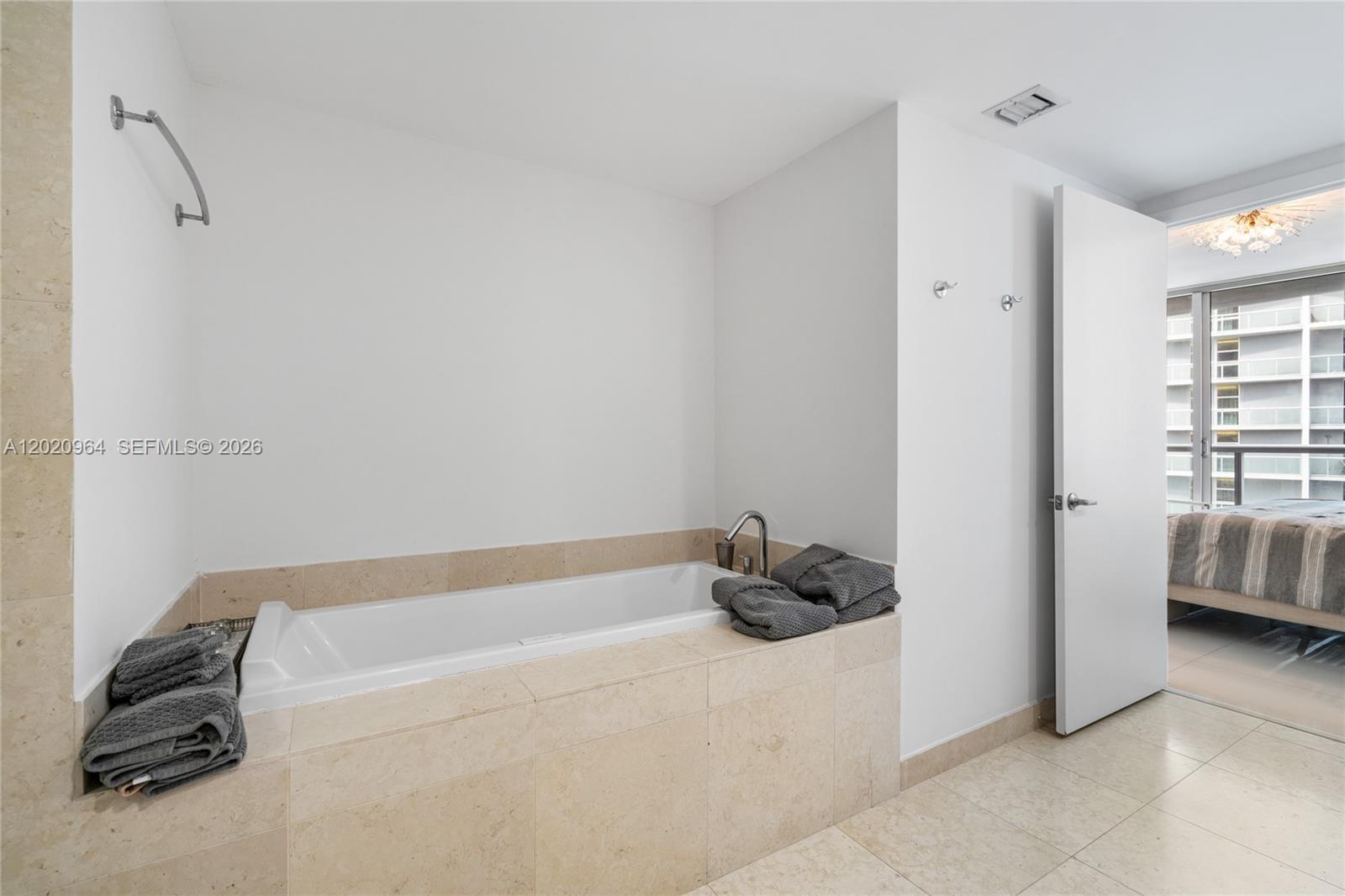 495 Brickell Ave # 4510