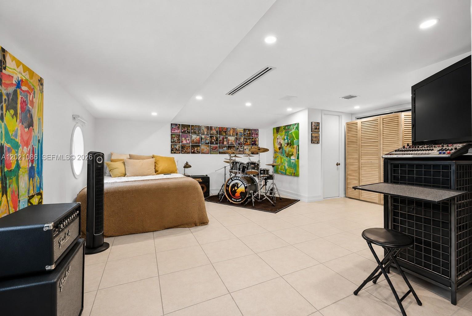 442 Ridgewood Rd