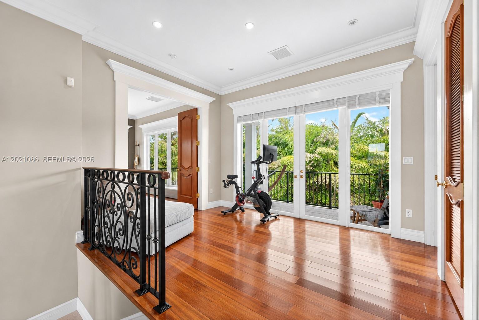 442 Ridgewood Rd