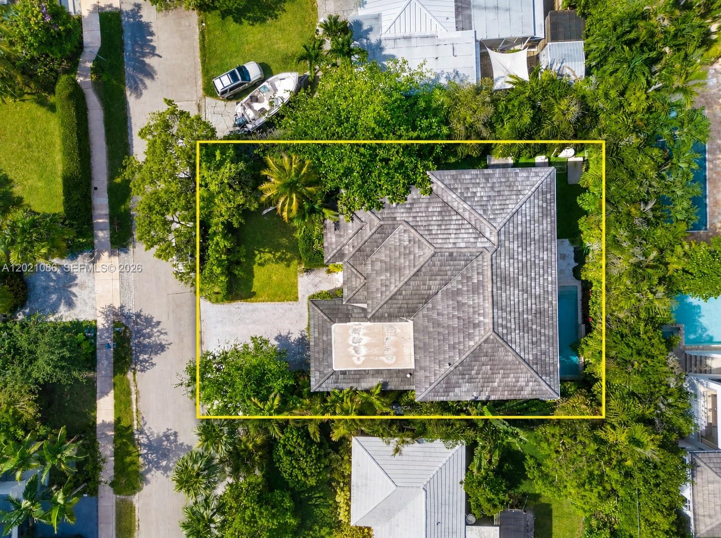 442 Ridgewood Rd