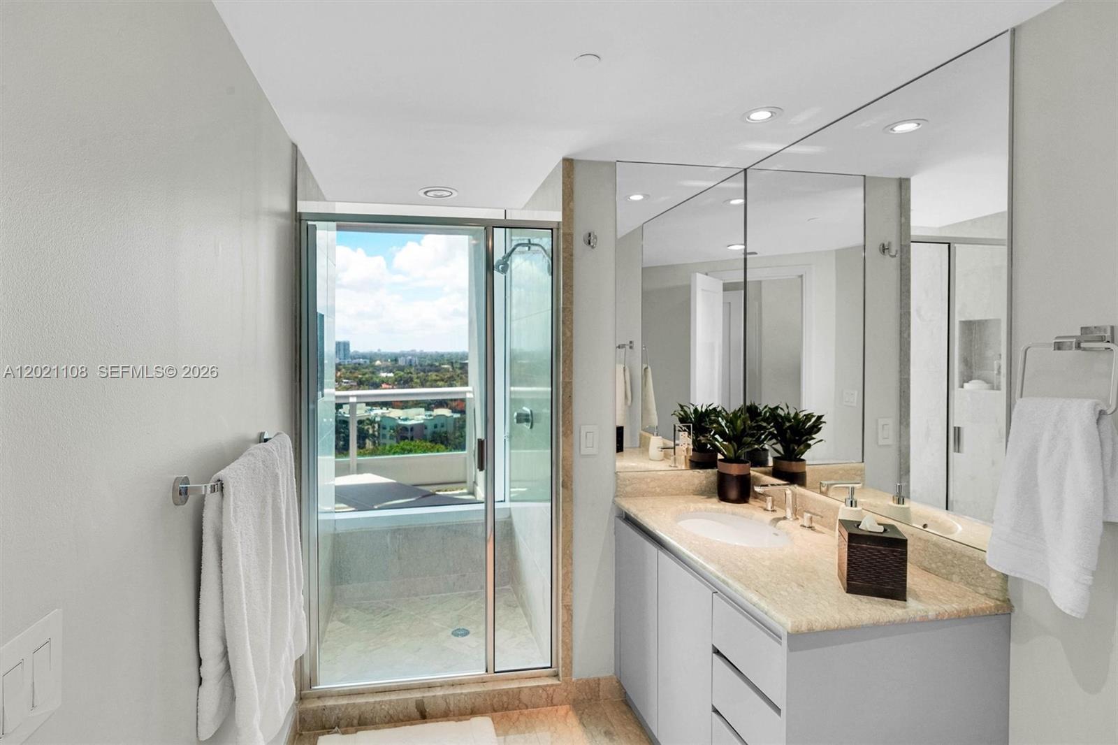 1643 Brickell Ave # 1602