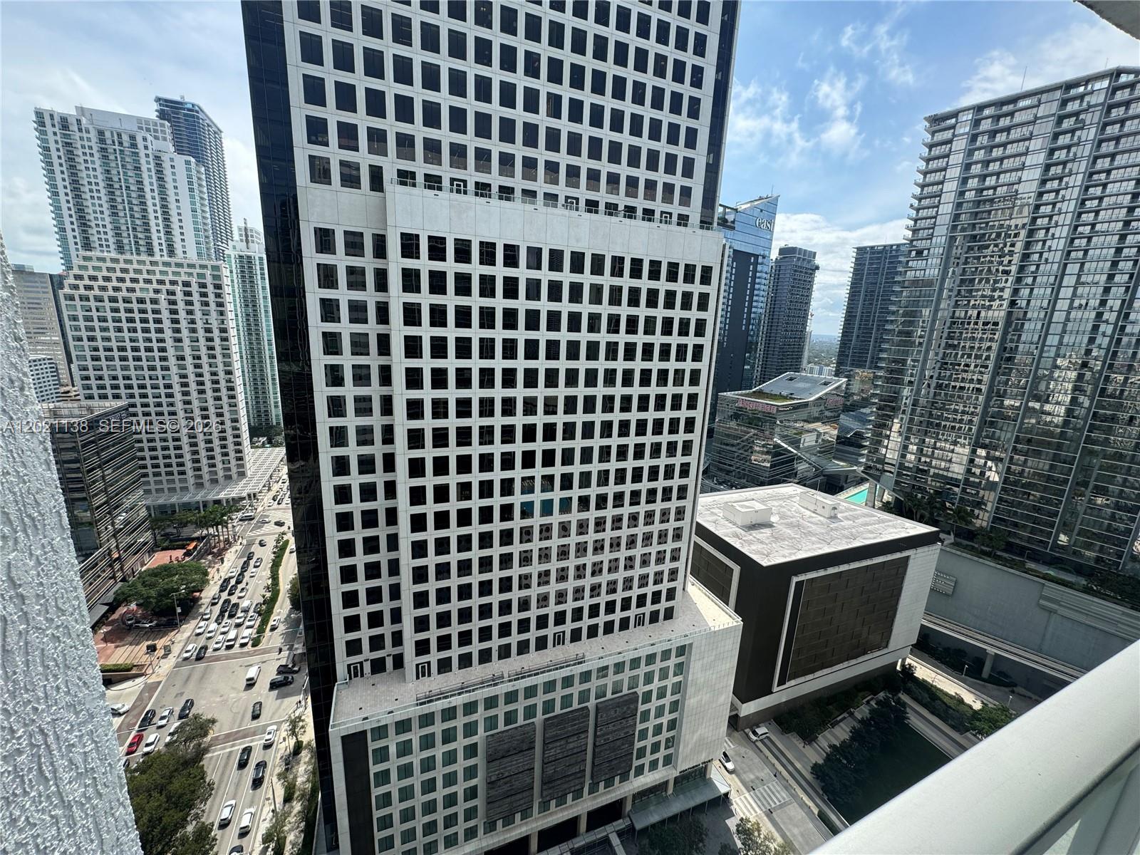 500 Brickell Ave # 3204