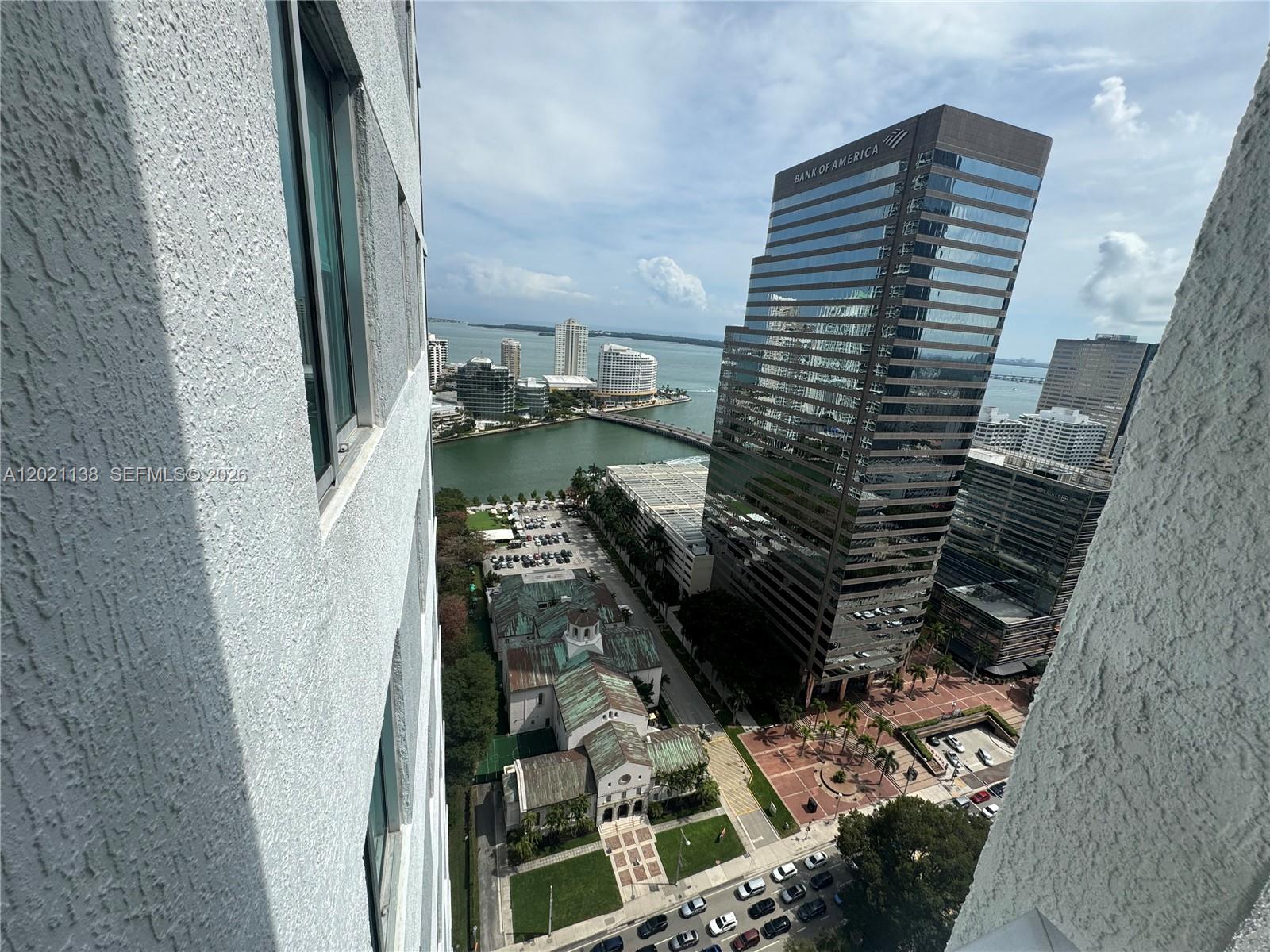 500 Brickell Ave # 3204