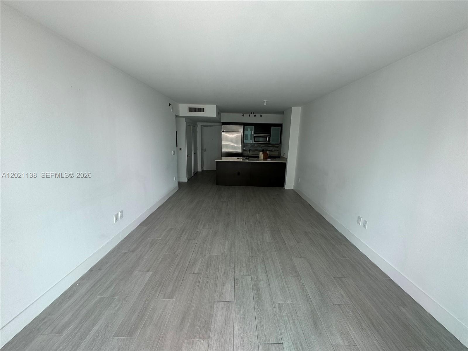 500 Brickell Ave # 3204