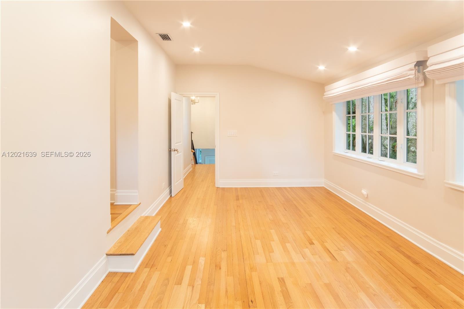 1257 Mariola Ct