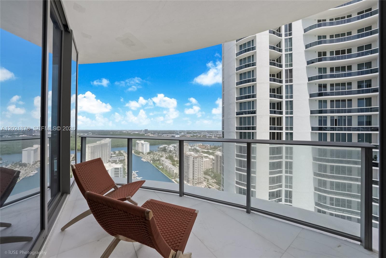 15701 Collins ave # 3001