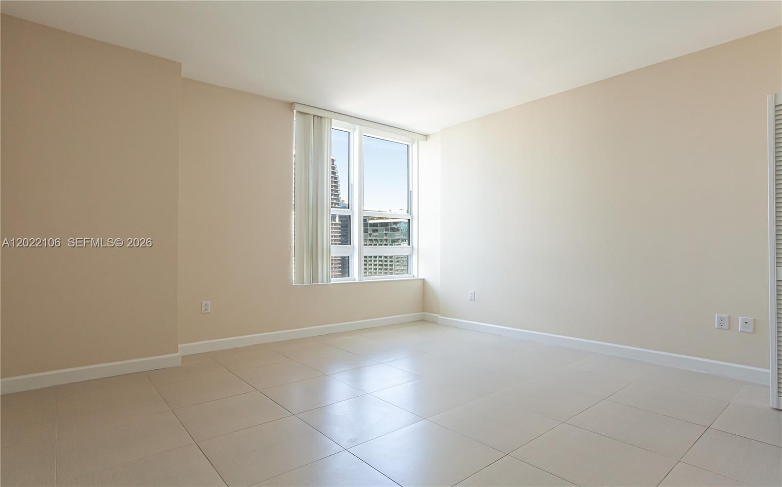 951 Brickell Ave # 4009