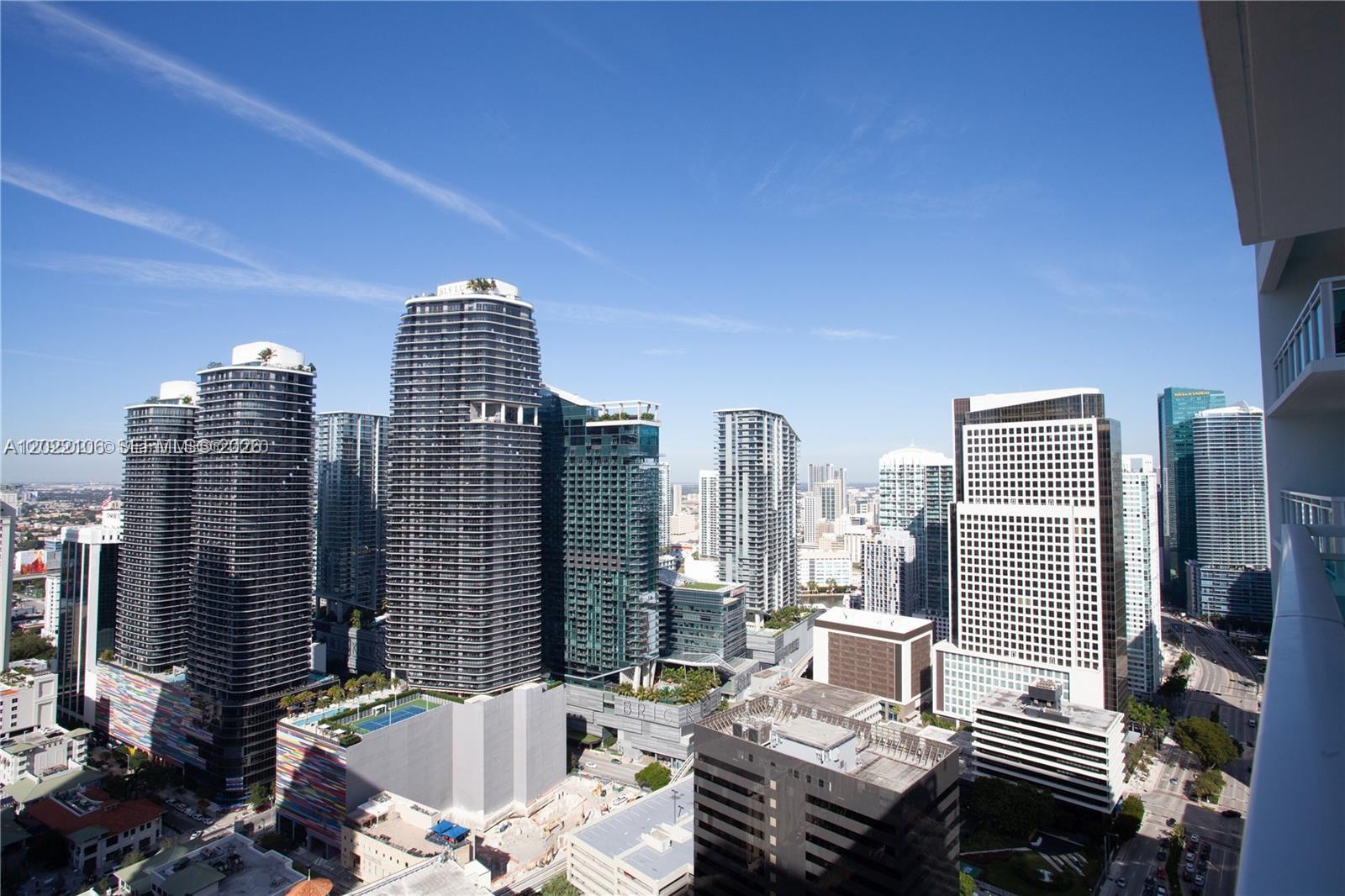 951 Brickell Ave # 4009