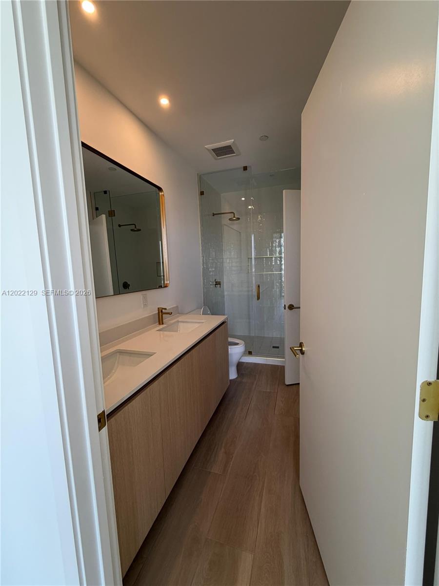 90 NE 32nd ST # 1110