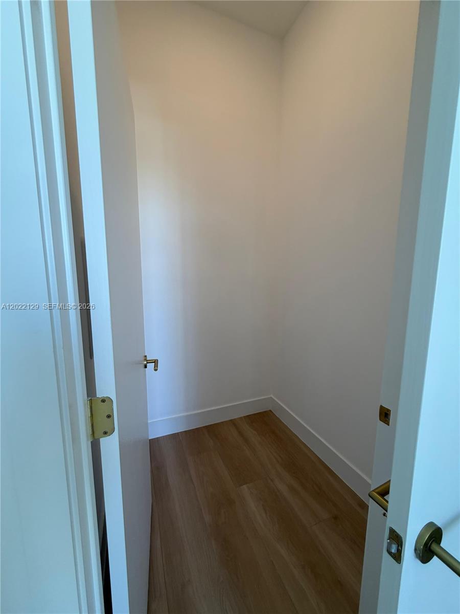 90 NE 32nd ST # 1110