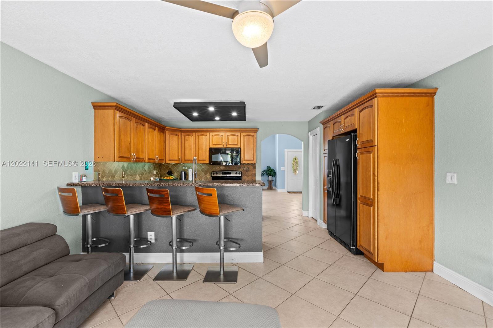 6188 NW 40th St