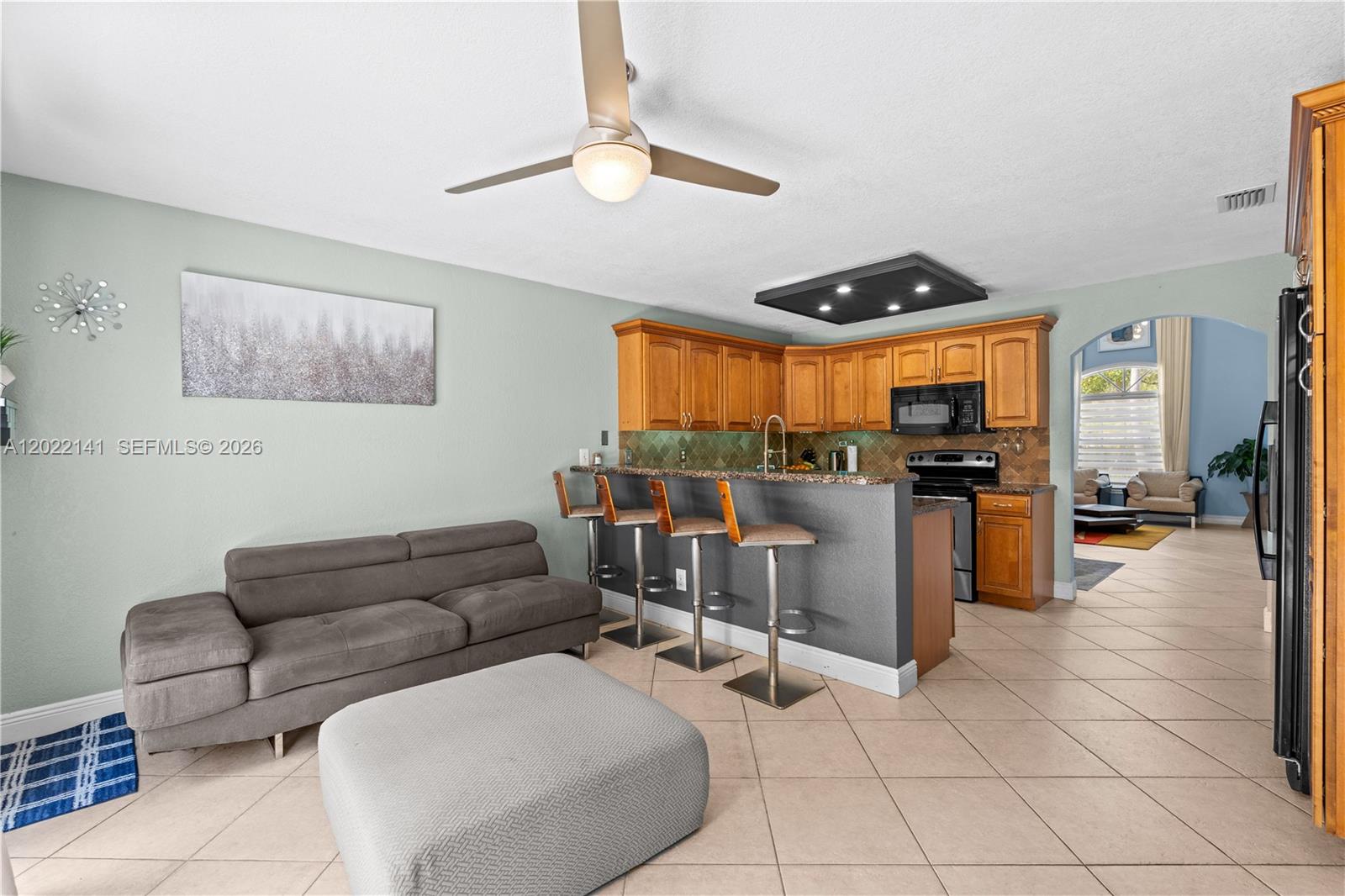 6188 NW 40th St