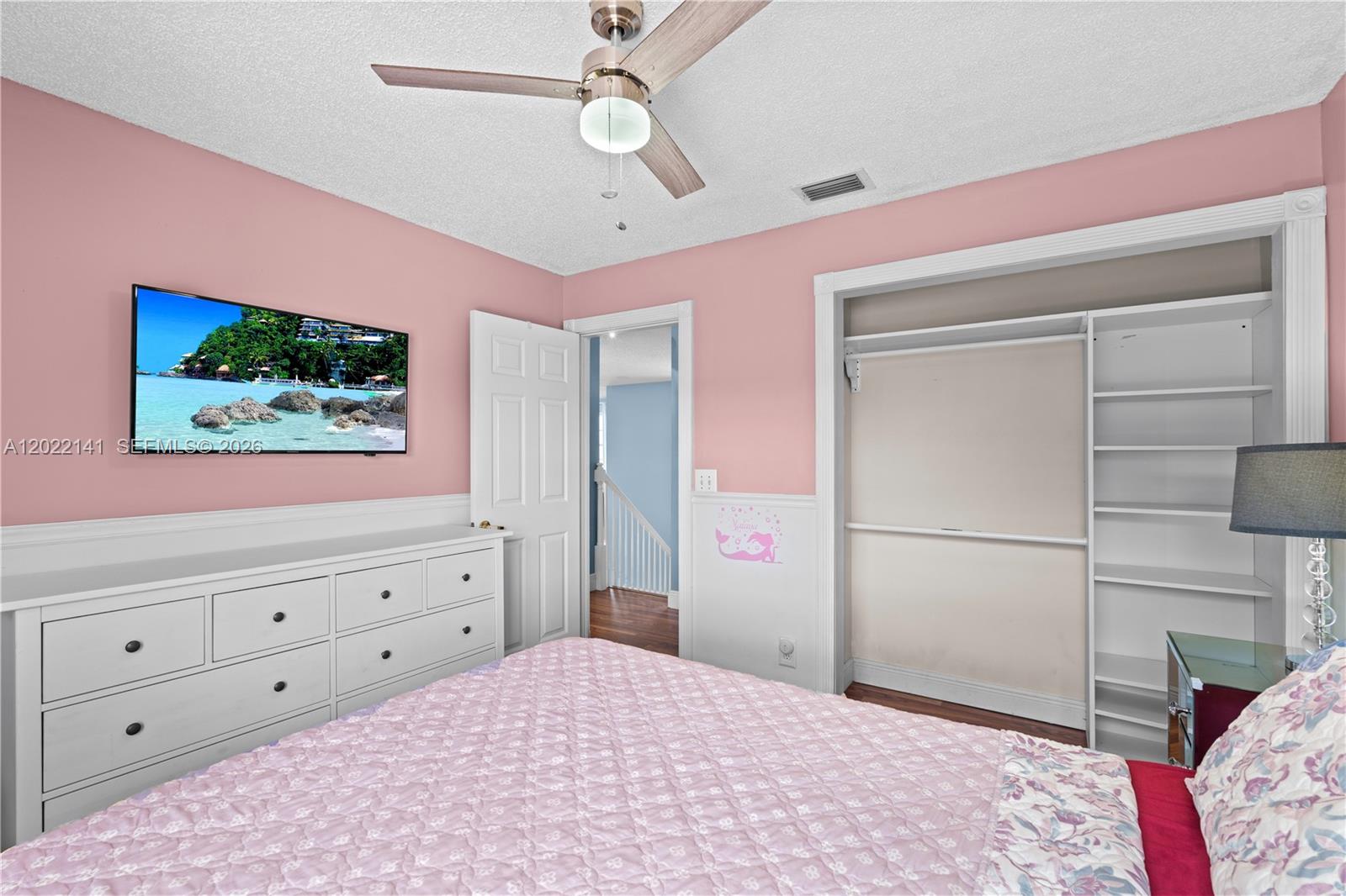 6188 NW 40th St