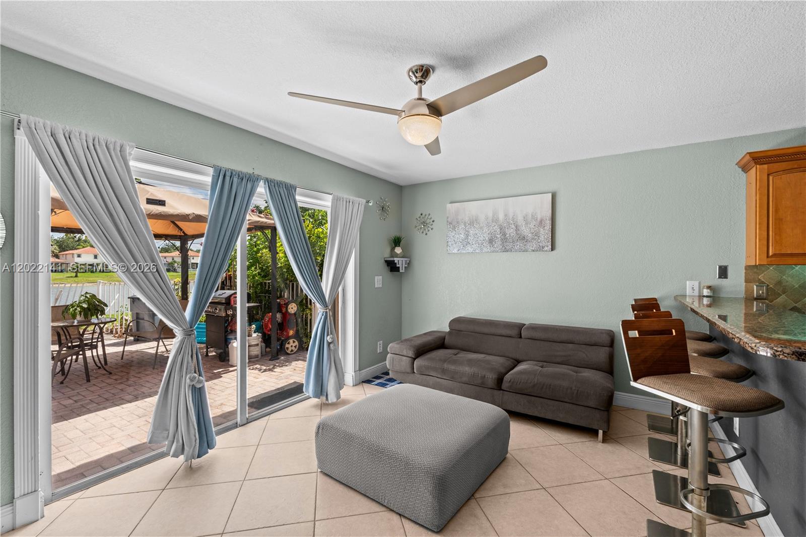 6188 NW 40th St