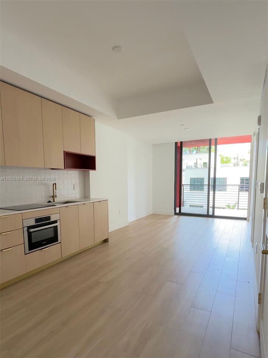 90 NE 32nd St # 510