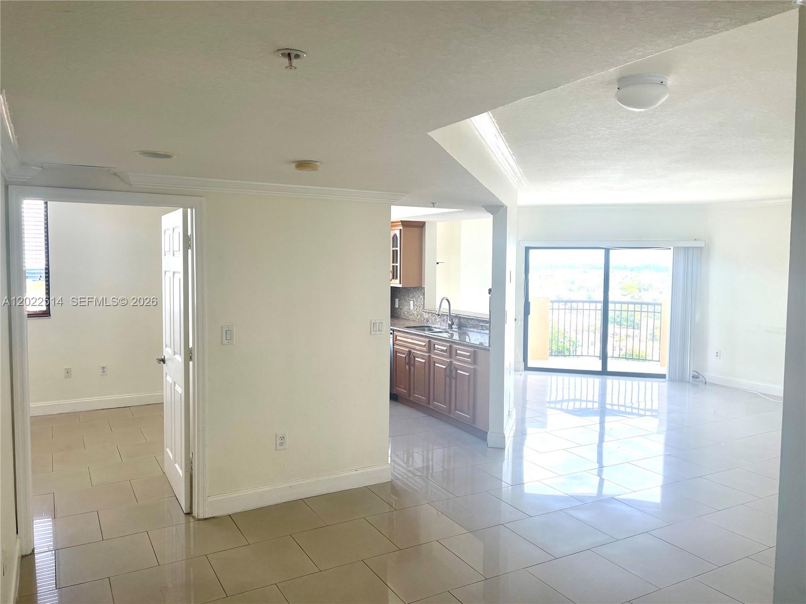4242 NW 2nd St # 1002