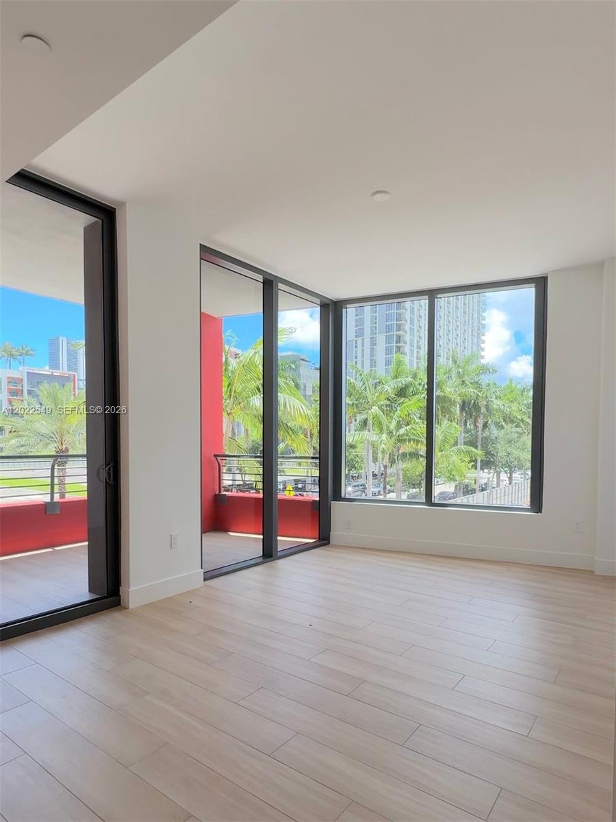 90 NE 32nd ST # 201