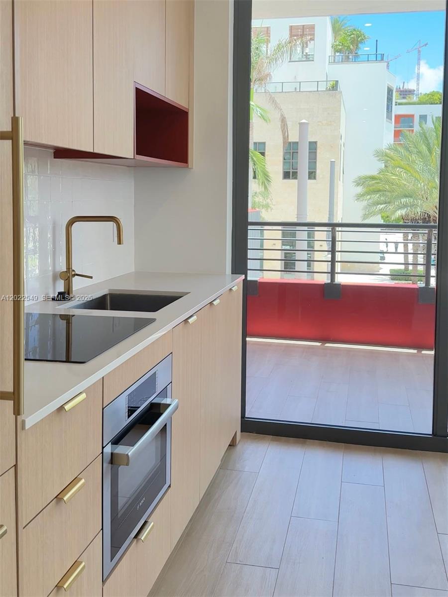90 NE 32nd ST # 201
