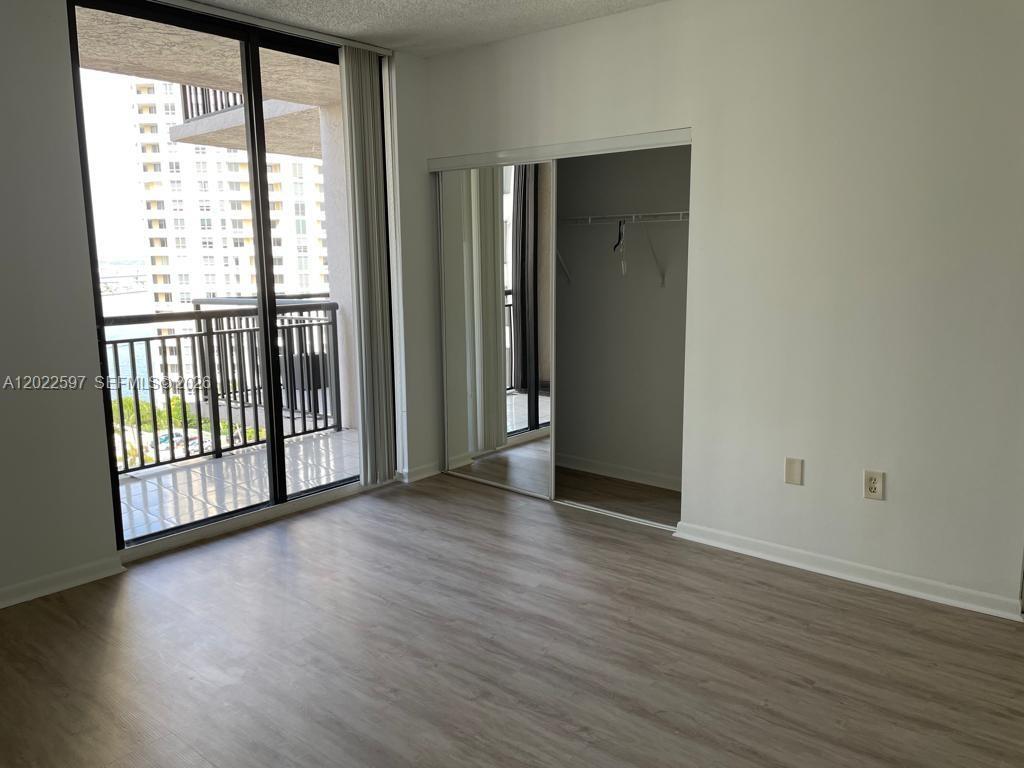 540 Brickell Key Dr # 1600
