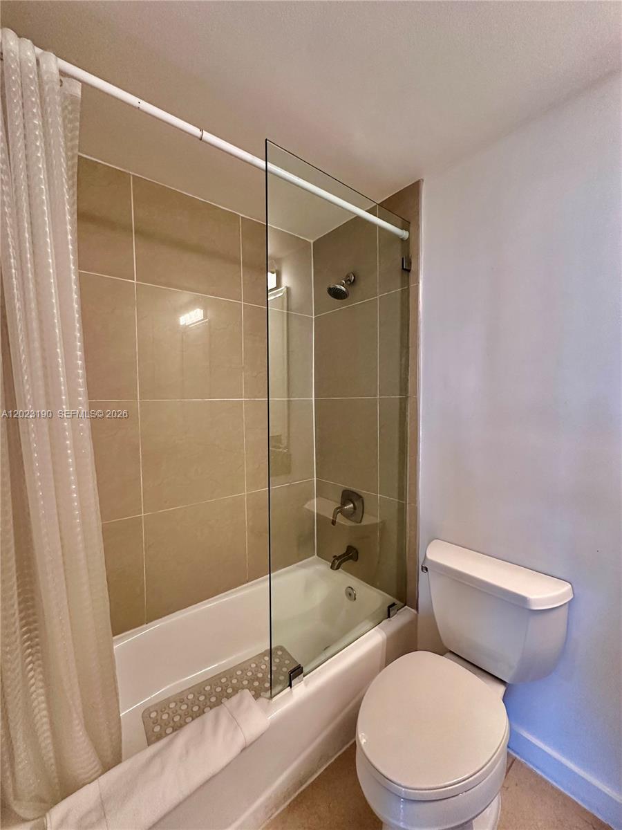 185 SE 14th Ter # 2809
