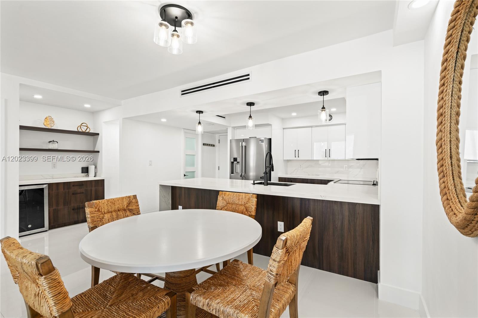 5701 Collins Ave # 503