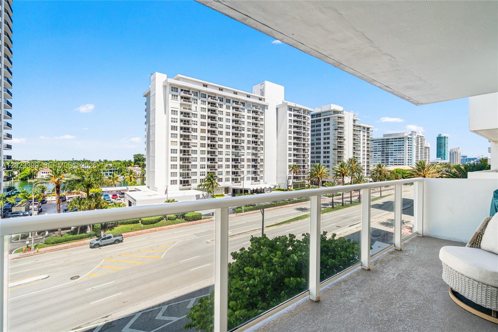 5701 Collins Ave # 503