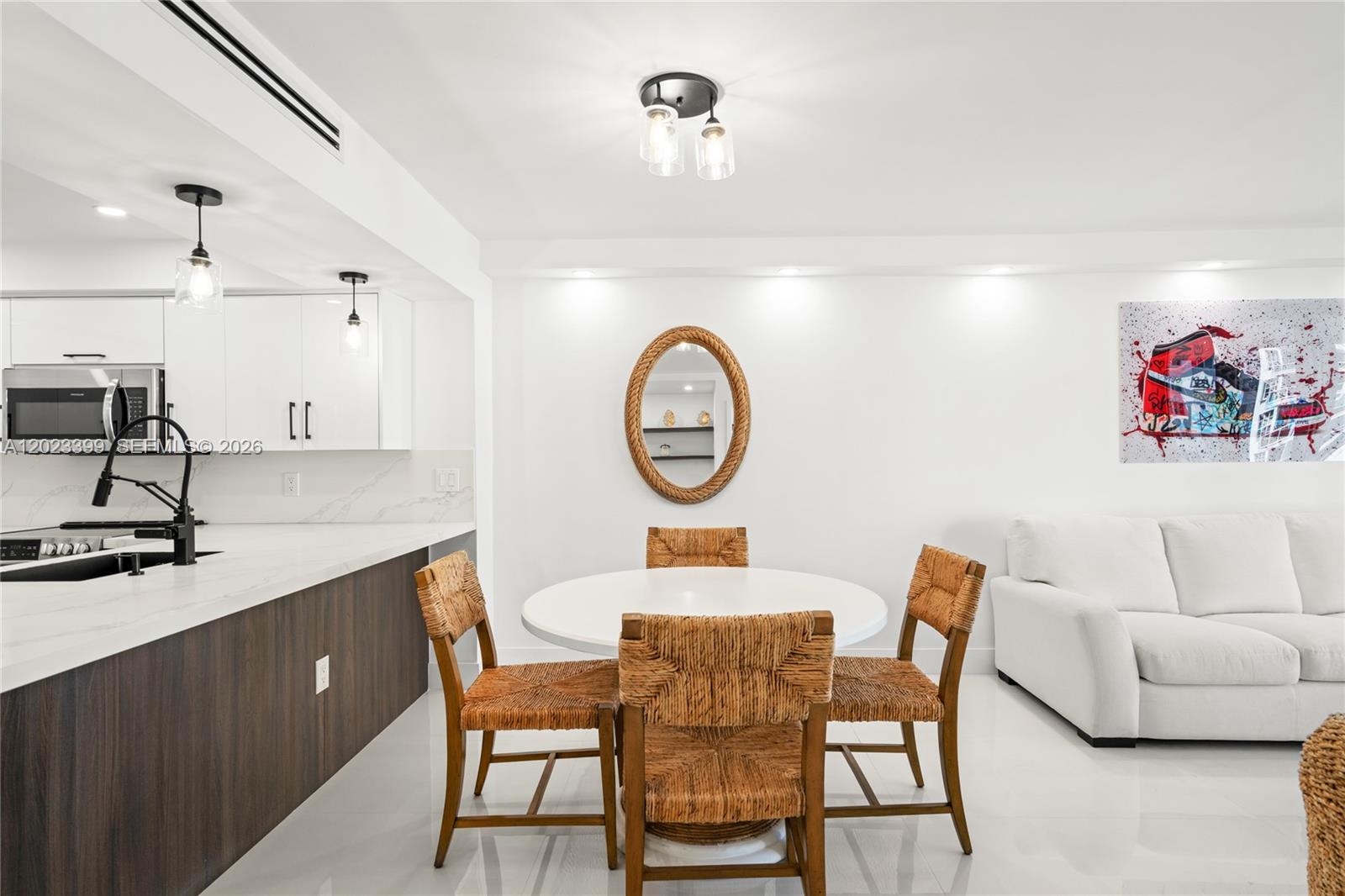 5701 Collins Ave # 503