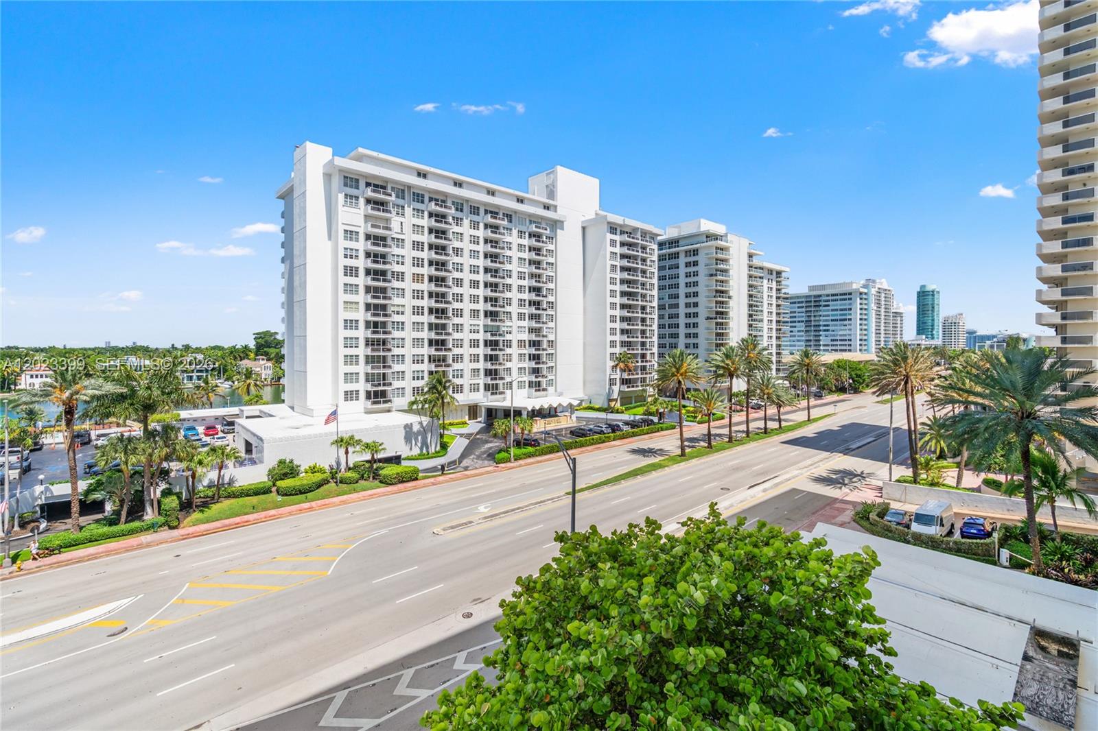 5701 Collins Ave # 503