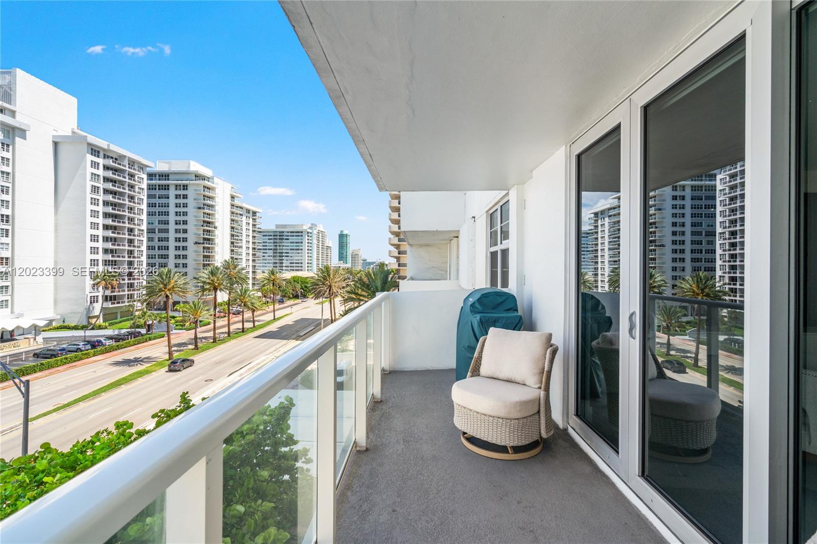 5701 Collins Ave # 503